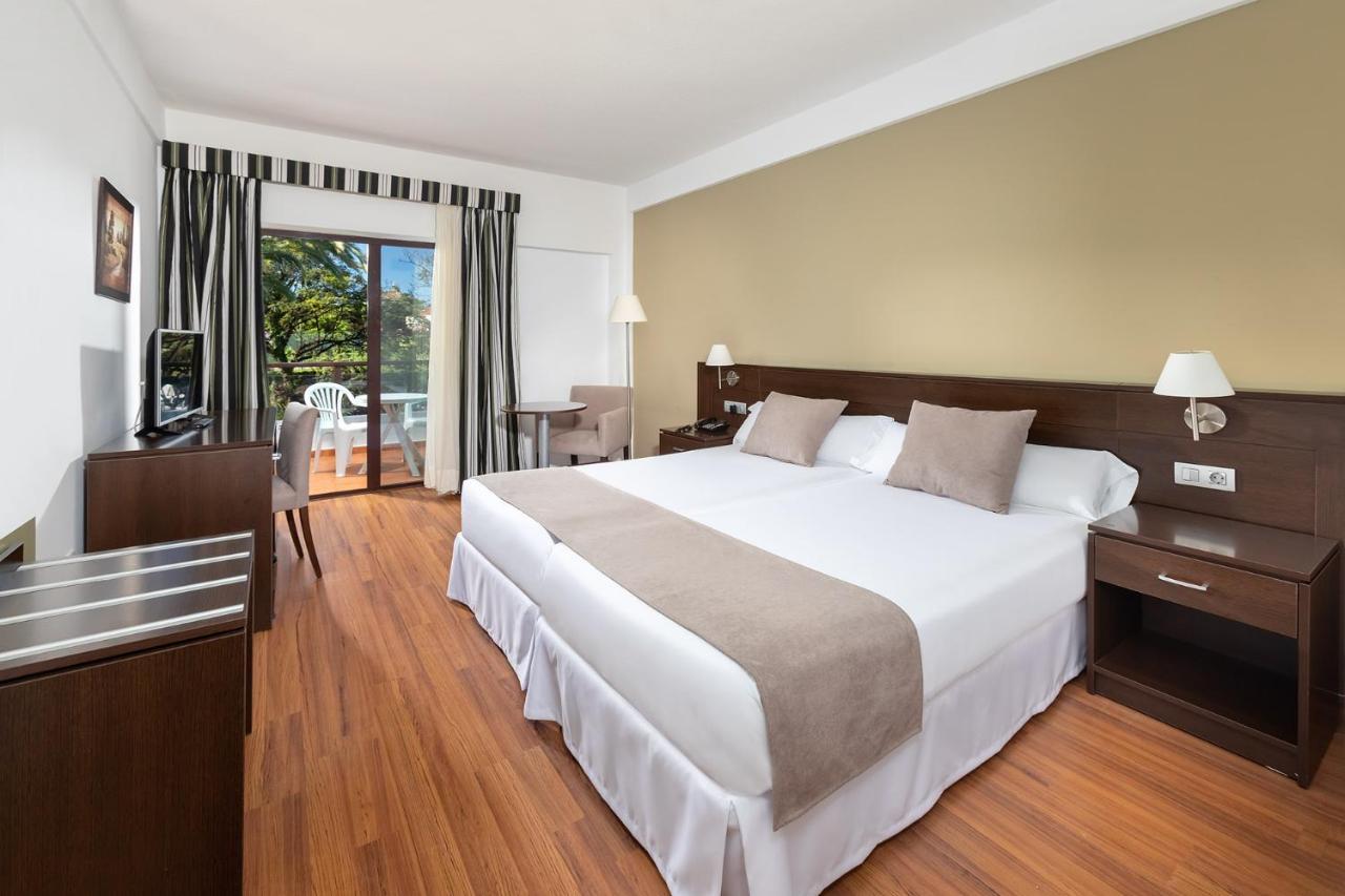 Triple Room,544277022:JPEG